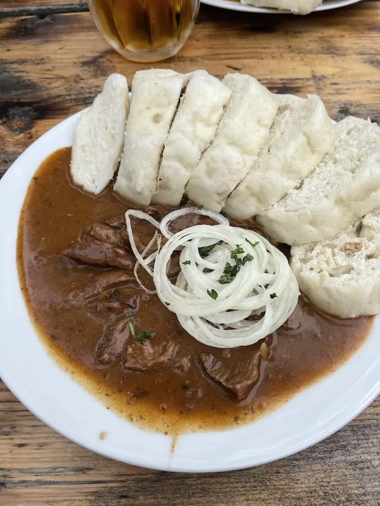 Rob Anthony_U Pramene_Hradištko_review