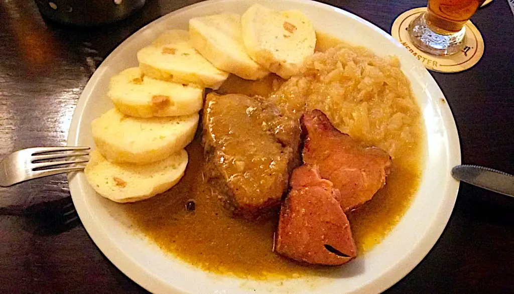 Restaurace v Lázních_Jílové u Prahy_slider_image_2