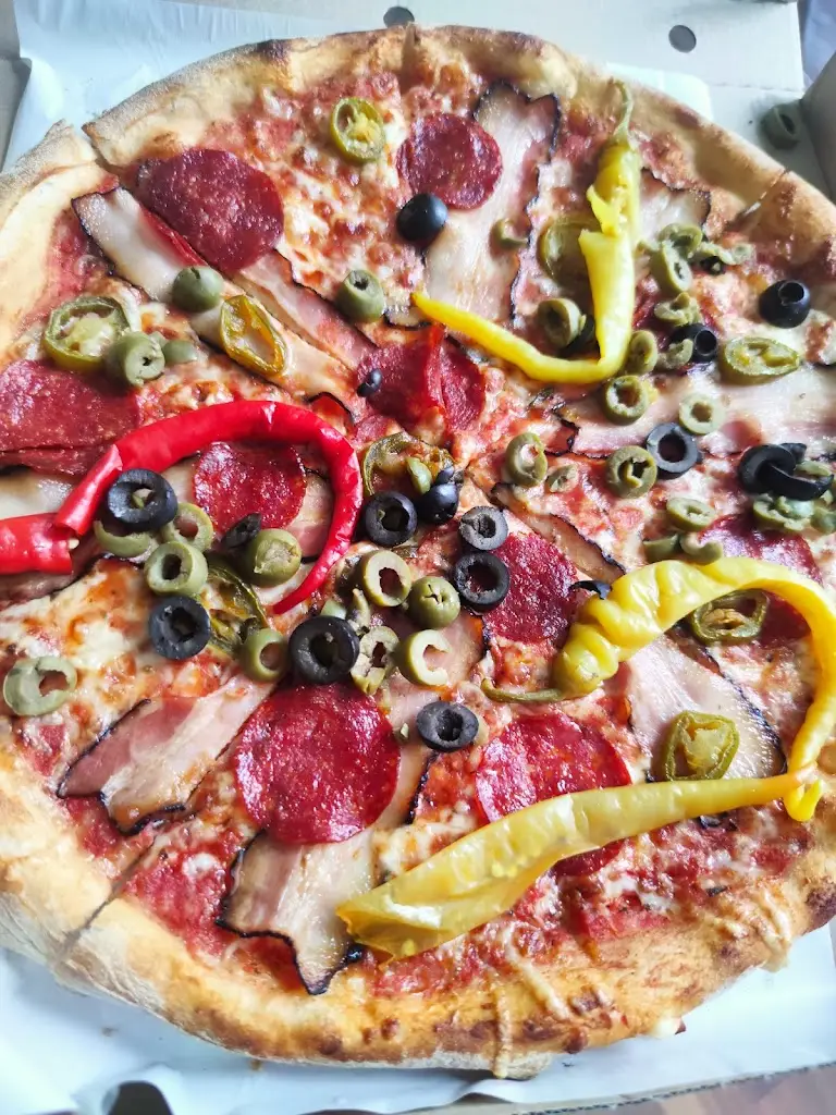 Pizza na Náměstí restaurant in Jílové u Prahy