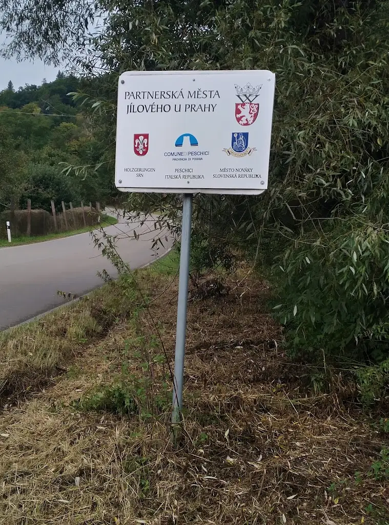 Občerstvení U Bazénu_Jílové u Prahy_slider_image_2