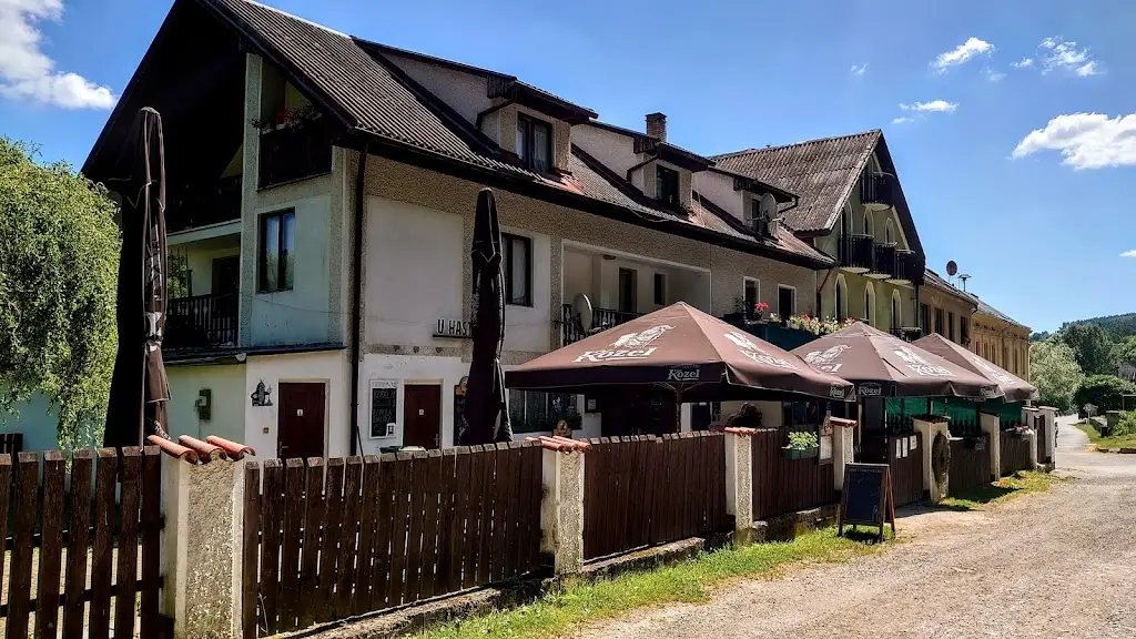 Restaurace U HASTRMANA_Kamenný Přívoz_slider_image_3