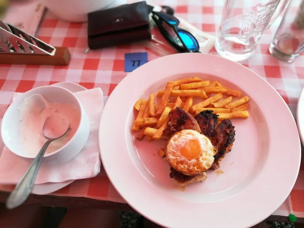 Xxxx_Kamenný Přívoz_slider_image_3