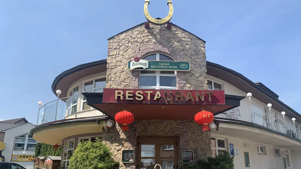 Restaurace Muma restaurant in Dolní Břežany