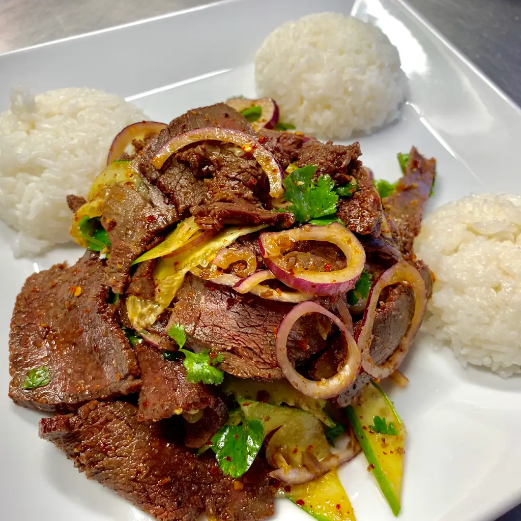 Restaurace Muma_Dolní Břežany_slider_image_3