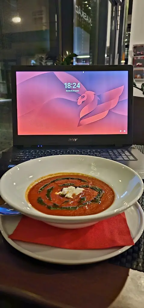 Menu_Kaskáda Břežany_Dolní Břežany_image_1