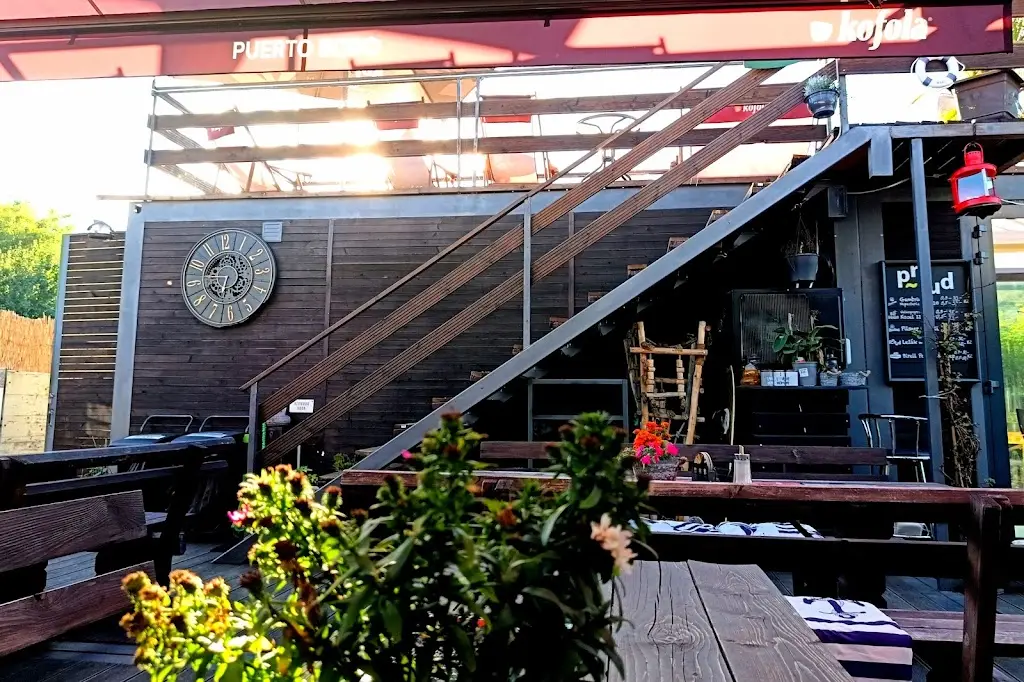 Puerto Boro_Dolní Břežany_slider_image_3