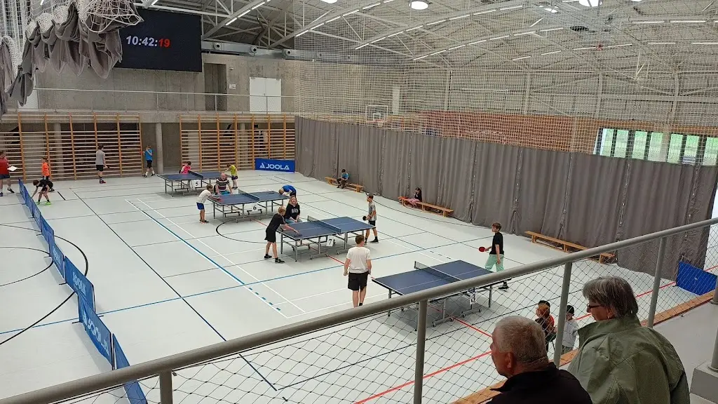 A Vanek (Creativepeoplecz)_Sports hall Dolní Břežany_Dolní Břežany_review