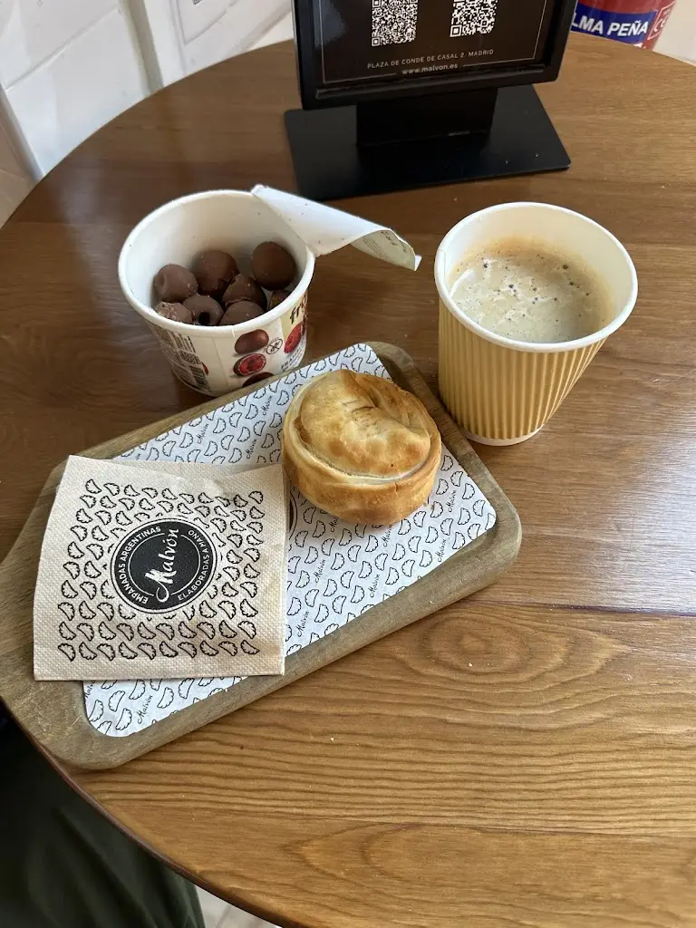 Edwin Tan_Empanadas Malvón_Bernartice_review