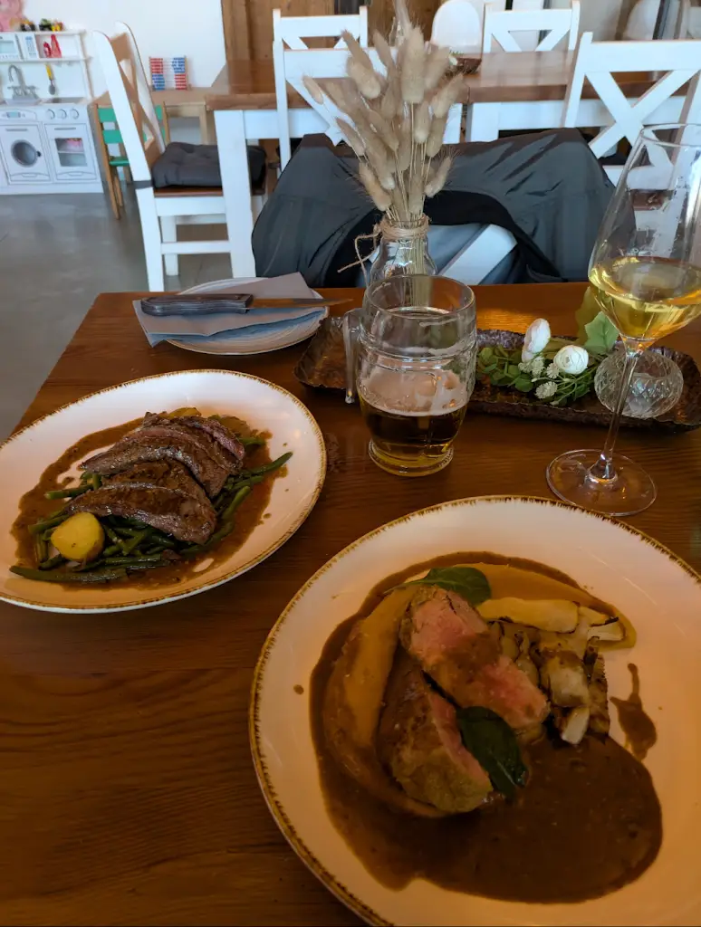 Andrea_Farm House_Klecany_recensione