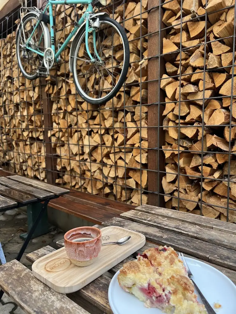 Stas Vitovsky_KOLORIT bistro_Klecany_review