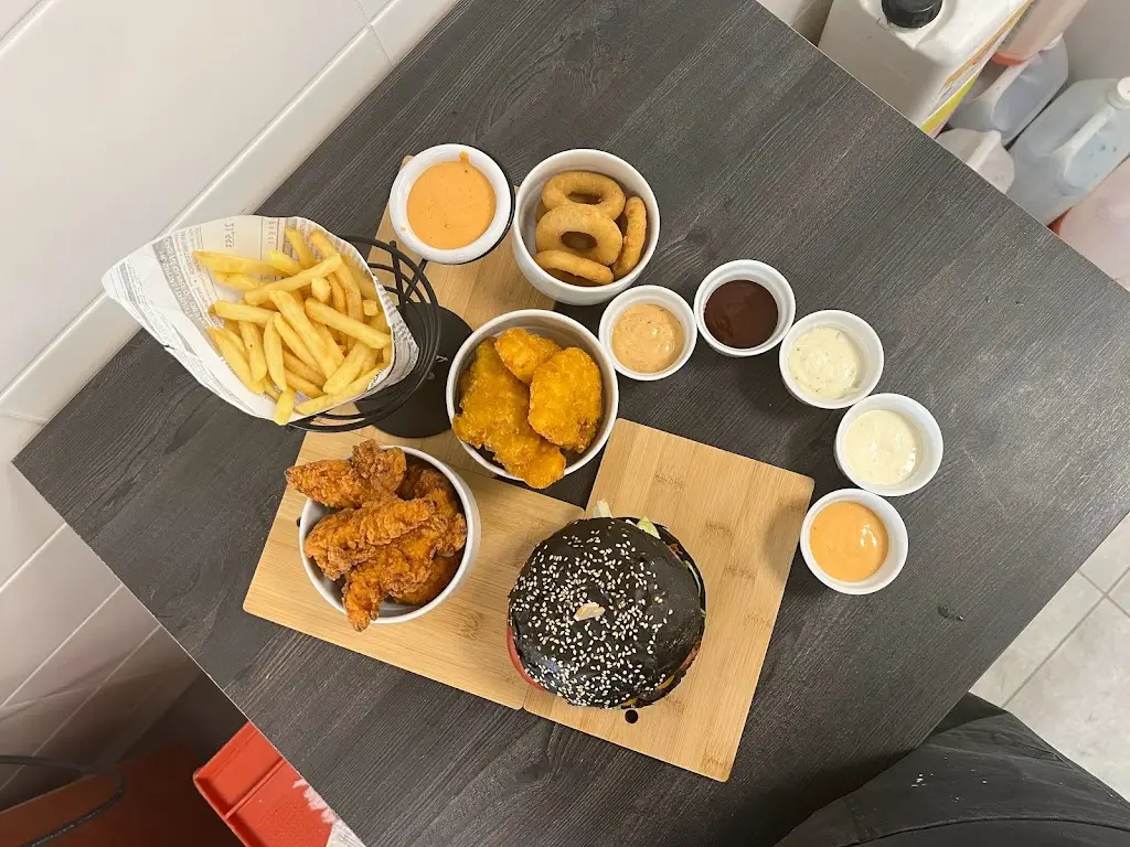 M&H coffee @ bistro_Okres Písek_slider_image_3