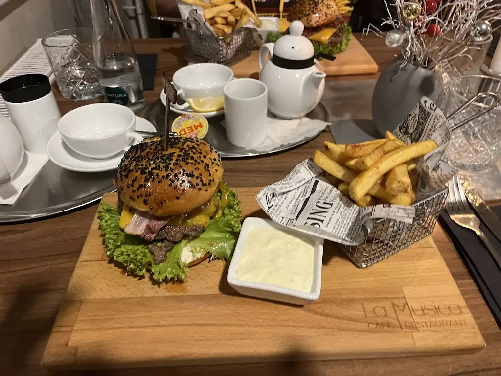 Menu_Restaurace La Musica_Kolín_immagine_5