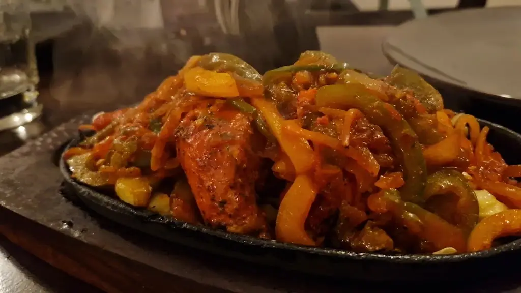 Nageen A Khokhar_GATE WAY OF INDIA Restaurant_Kolín_review