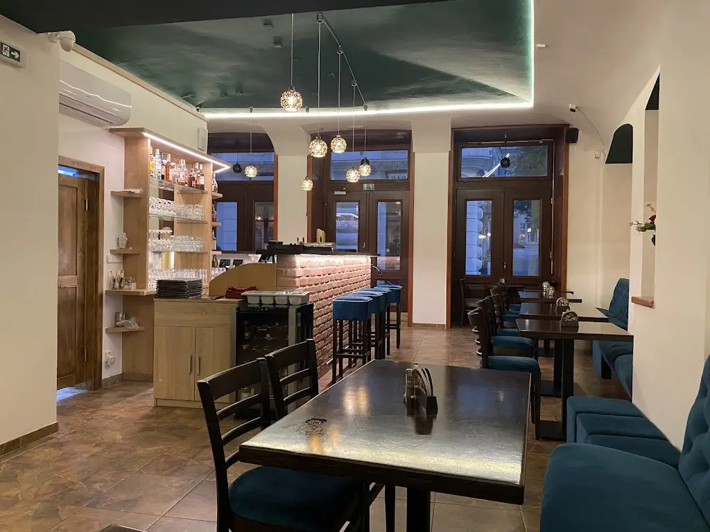 Investigate CZ_GATE WAY OF INDIA Restaurant_Kolín_review