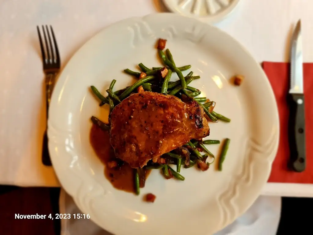 David CZa_Naivní restaurant_Kolín_review