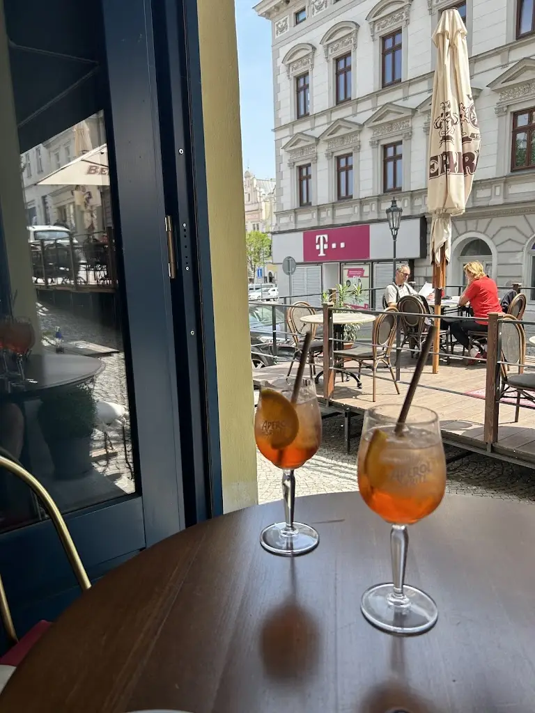 Alena Divnich_La Farina Ristorante & Pizzeria_Kolín_review