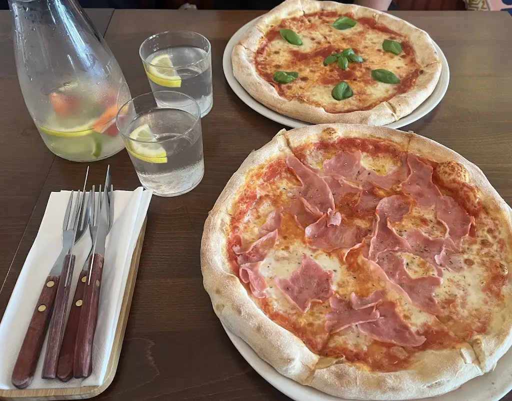 La Farina Ristorante & Pizzeria_Kolín_slider_image_3