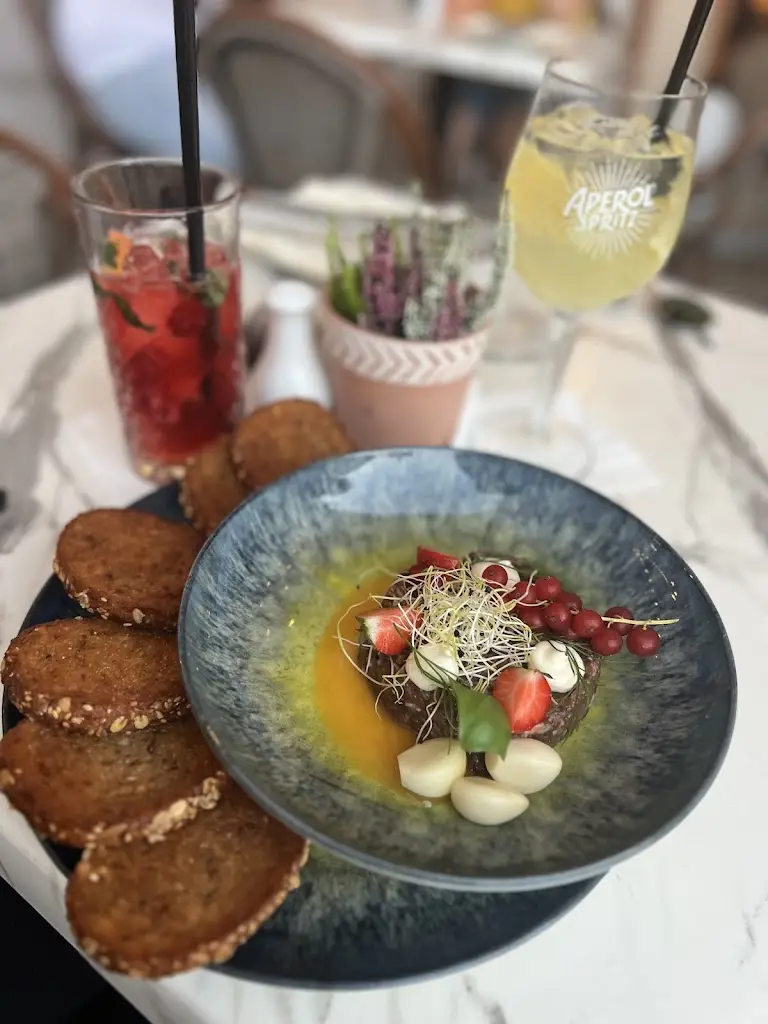 Monika Smolová_Arco Café&Restaurant_Kolín_review