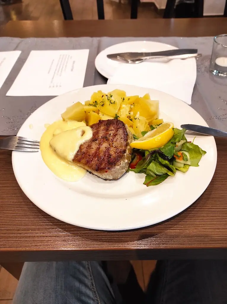 Menu_Restaurant Mona Líza_Kolín_immagine_5