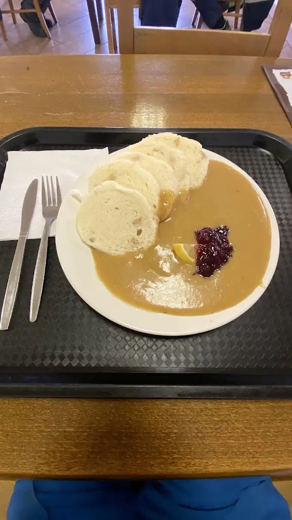 Petrsv1000_Restaurace Abasta_Kosmonosy_review