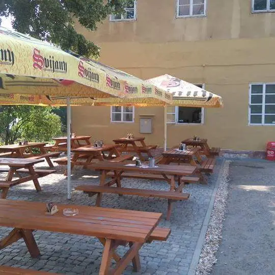 Restaurace U Zámku ristorante a Kosmonosy