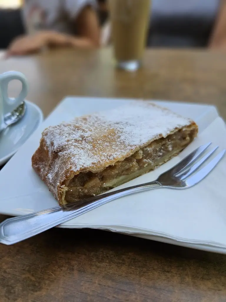 Menu_Kavárna Modré dveře_Kostelec nad Černými Lesy_image_3