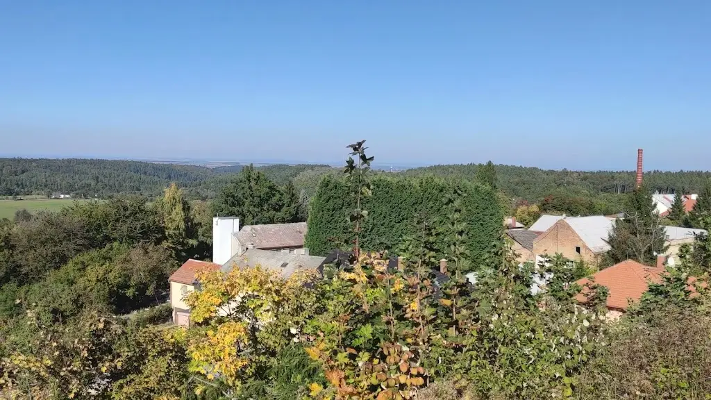 Castle in Kostelec nad Černými Lesy_Kostelec nad Černými Lesy_slider_image_2