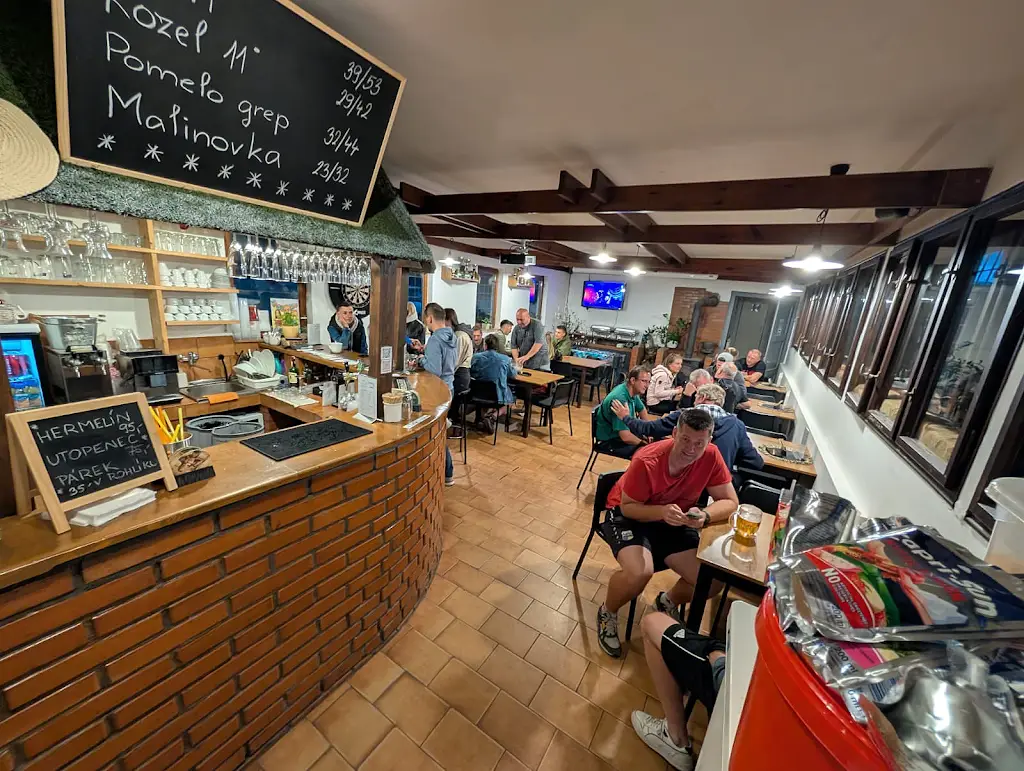 Hospůdka Na Americe_Kostelec nad Černými Lesy_slider_image_1
