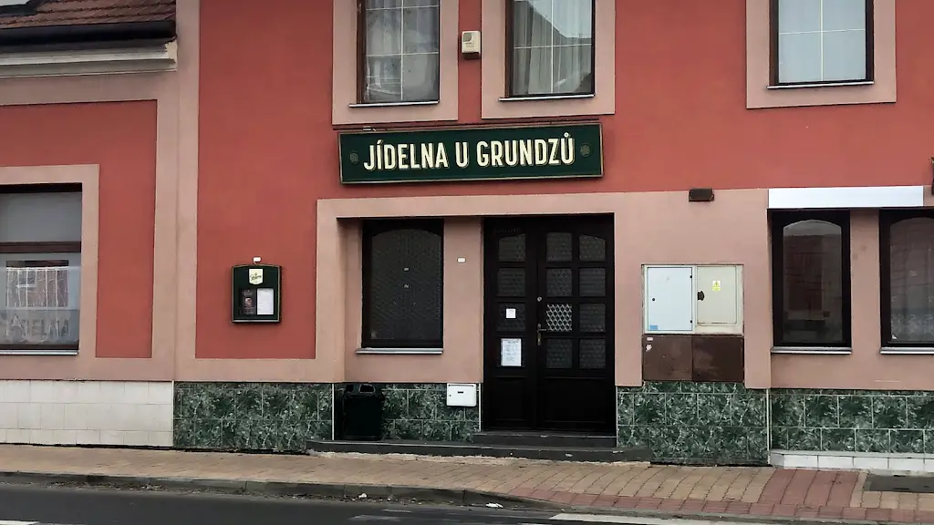 Kloby’s Restaurant ristorante a Kostelec nad Labem