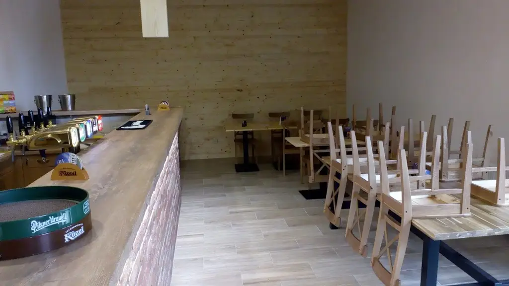 Jan Hozak_Restaurace Cukrovar_Kostelec nad Labem_review