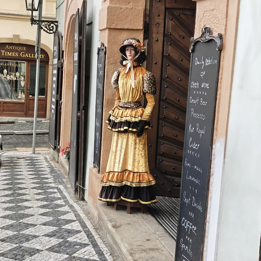 Rose Ter-M_Restaurace Zlatá Hvězda_Okres Písek_review