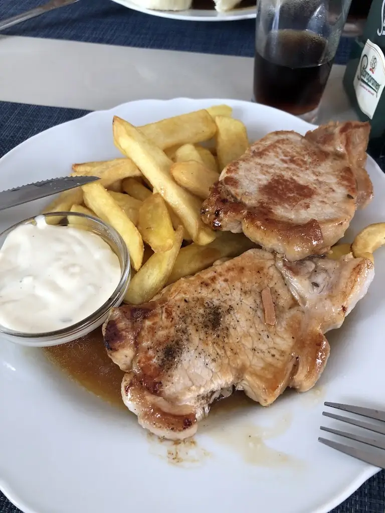 Restaurace Černý Orel_Luštěnice_slider_image_3