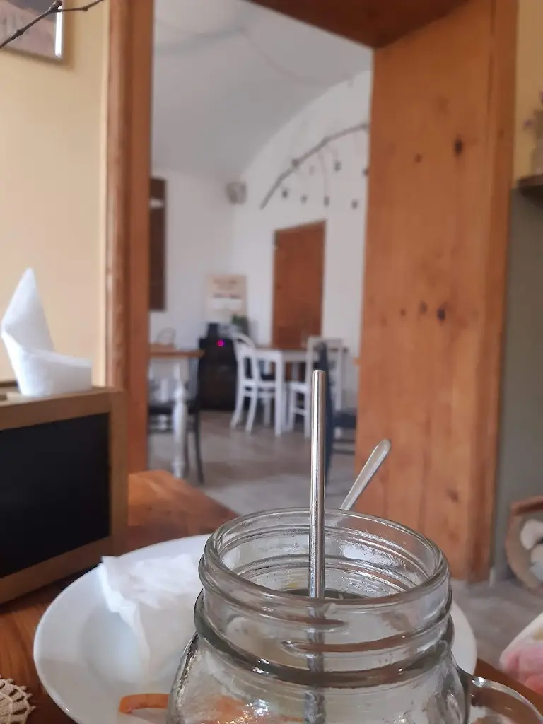 petrahainz_Travel cafe Písek_Písek_review