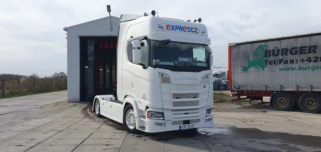 BÜRGER Transport s.r.o._Libice nad Cidlinou_slider_image_3