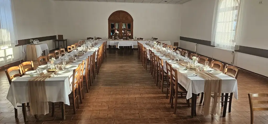 Restaurace TAMA ristorante a Lužec nad Vltavou