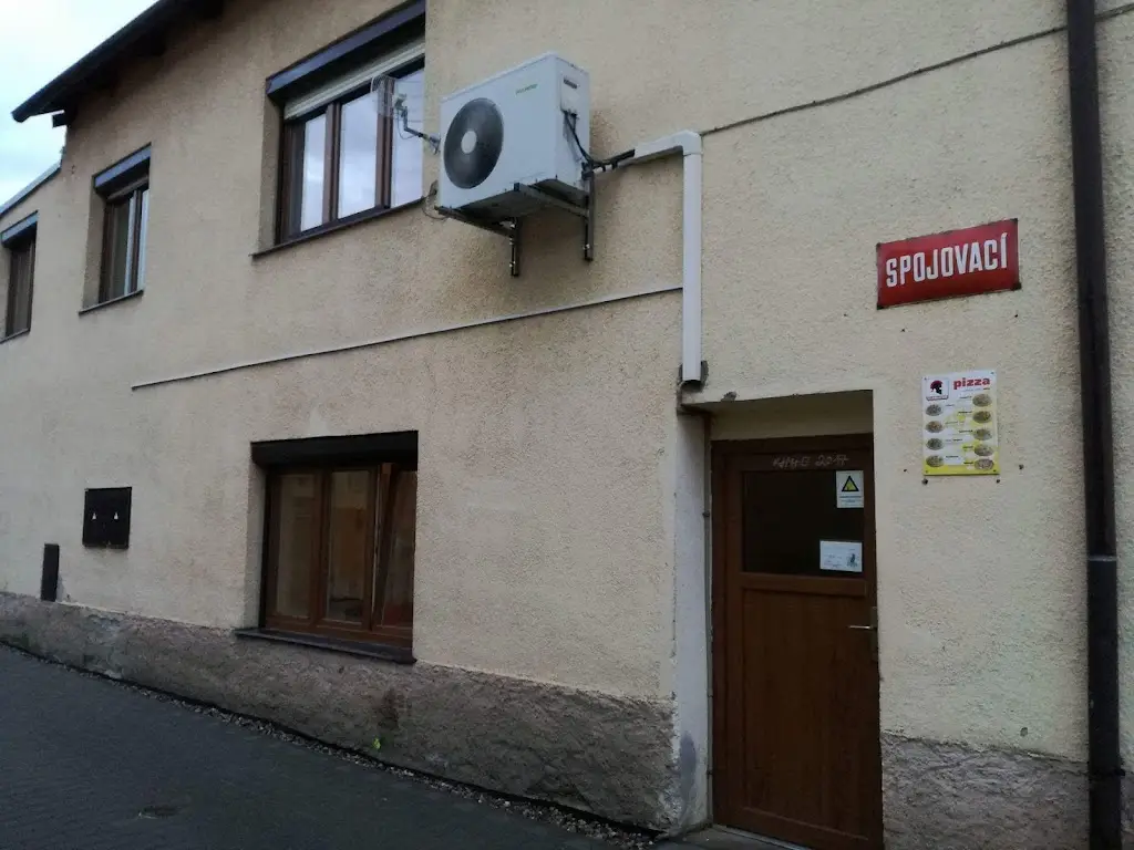 Hospůdka u Šandů ristorante a Lužec nad Vltavou