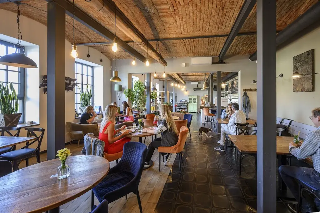 Bistro Statek Líbeznice_Líbeznice_slider_image_1