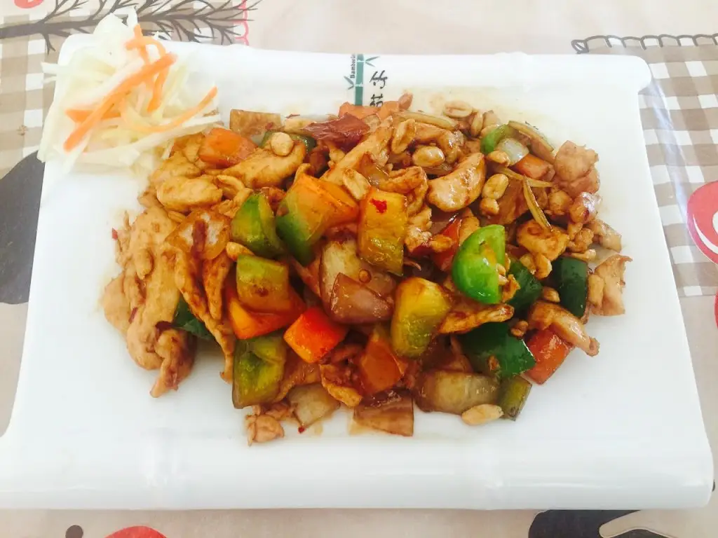 Čínská Restaurace Bamboo Garden_Líbeznice_slider_image_2