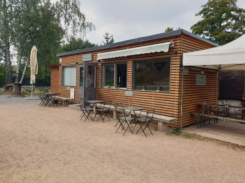 Richard Basl_Cafe MéLíbeKafe Jakub Baudyš_Líbeznice_review