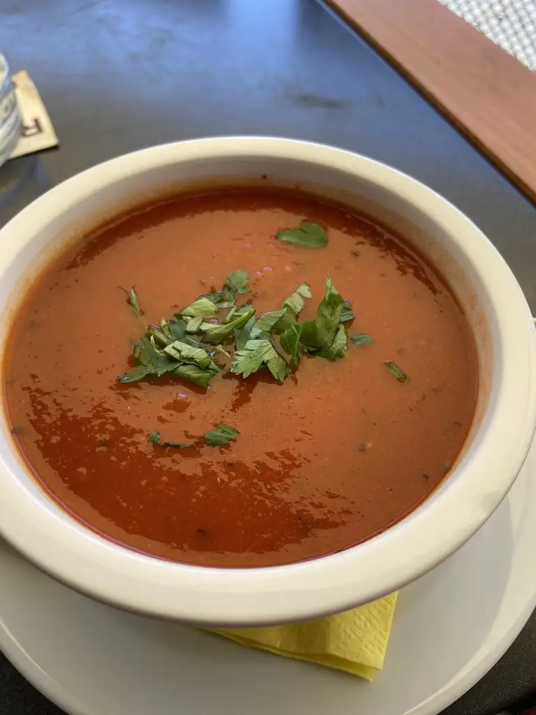 Gregor Kobe_Restaurant & Bar No. 10_Mladá Boleslav_review