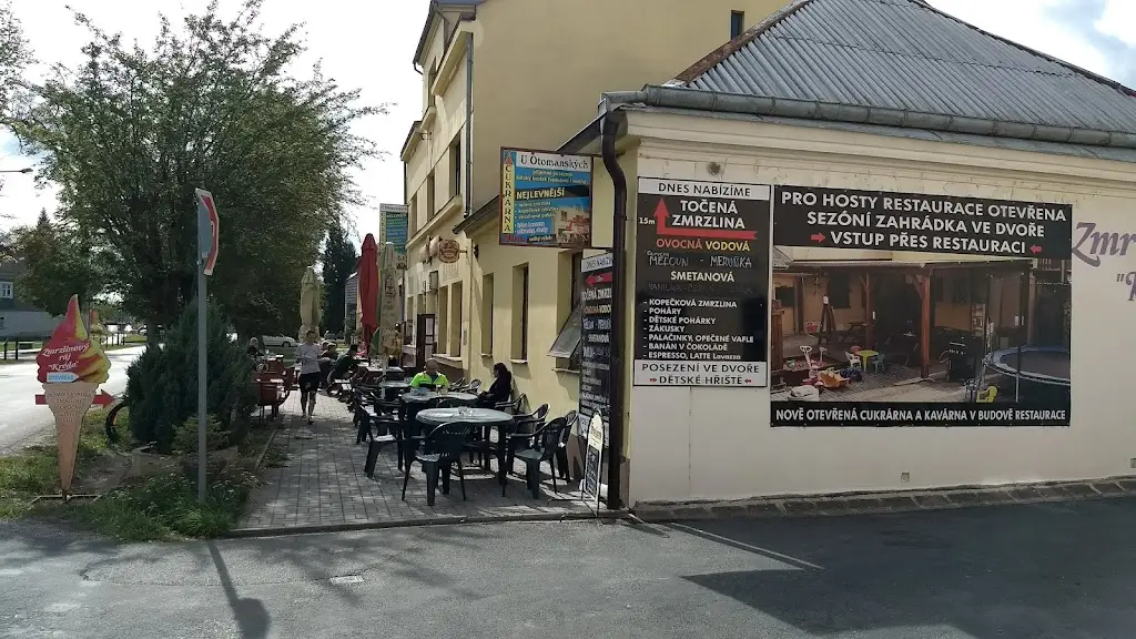 Restaurace u Otomanských & Penzion ristorante a Loučeň