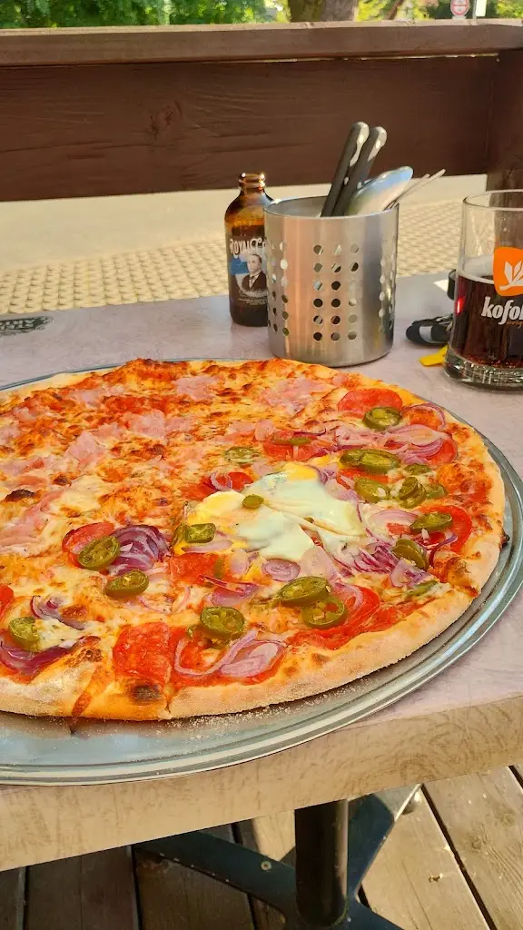 Pizza2You_Loučeň_slider_image_2