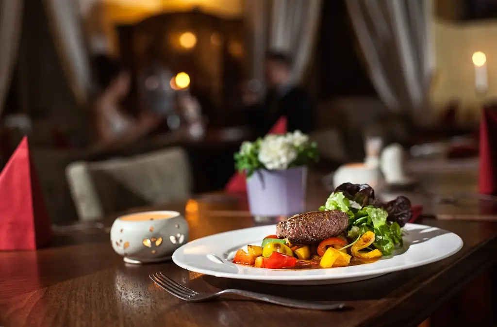 Hotelová restaurace Maxmilian_Loučeň_slider_image_2