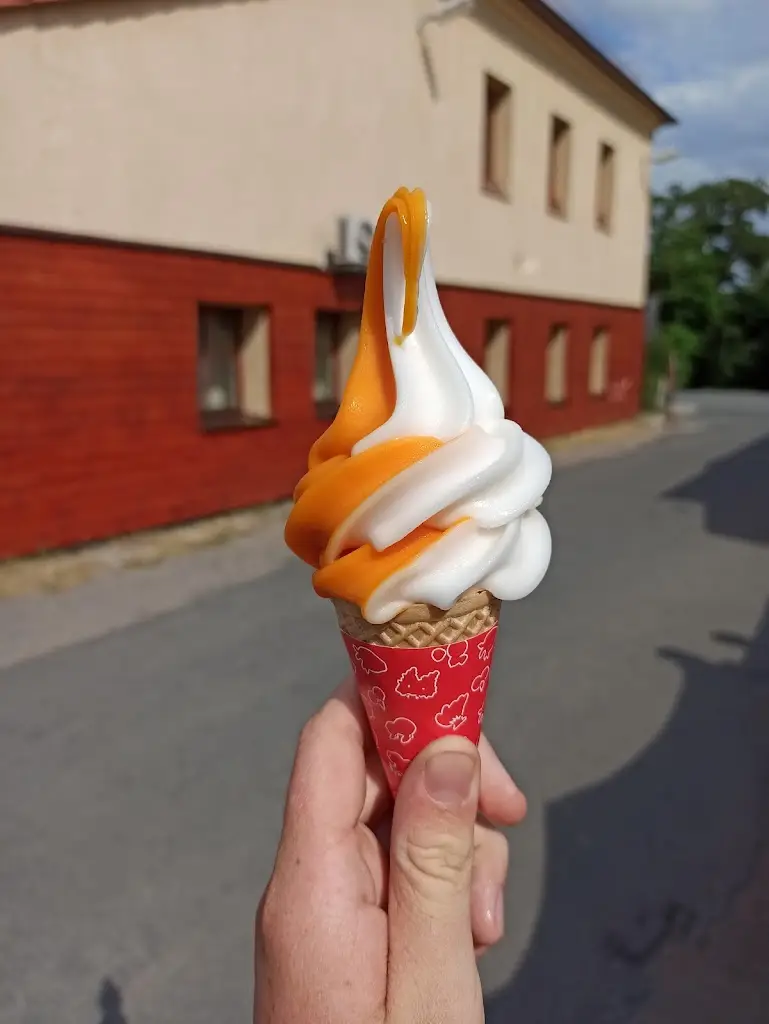 Menu_Zmrzlinový ráj Krédo_Loučeň_image_5