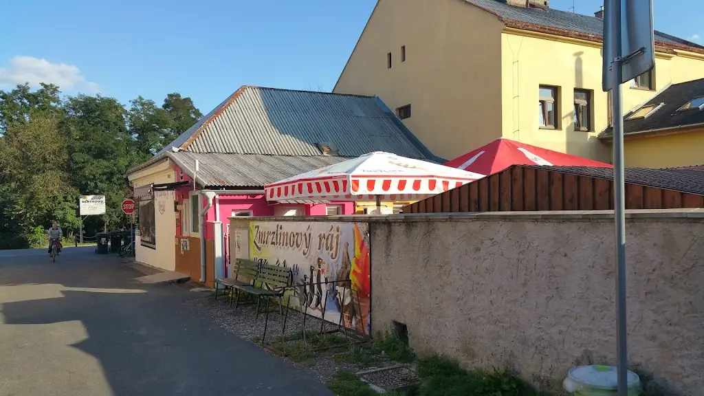 Zmrzlinový ráj Krédo ristorante a Loučeň