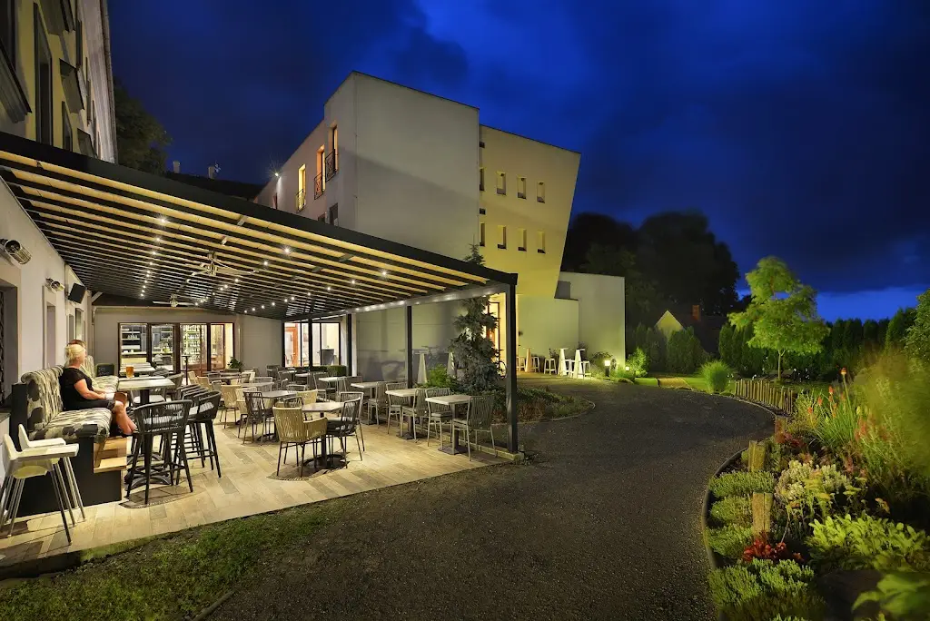 Chateau Loucen Garden Retreat ristorante a Loučeň