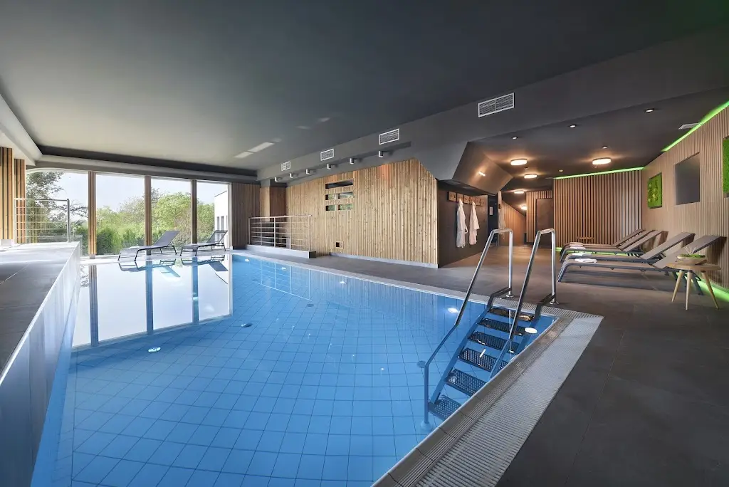 Chateau Loucen Garden Retreat_Loučeň_slider_image_3