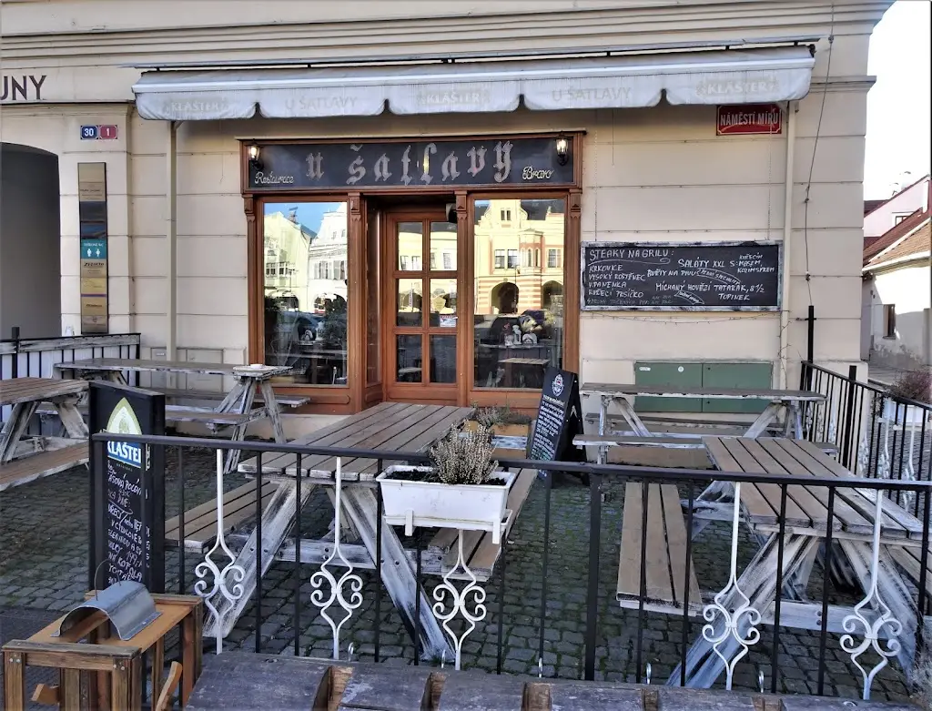 U Šatlavy_Mělník_slider_image_1