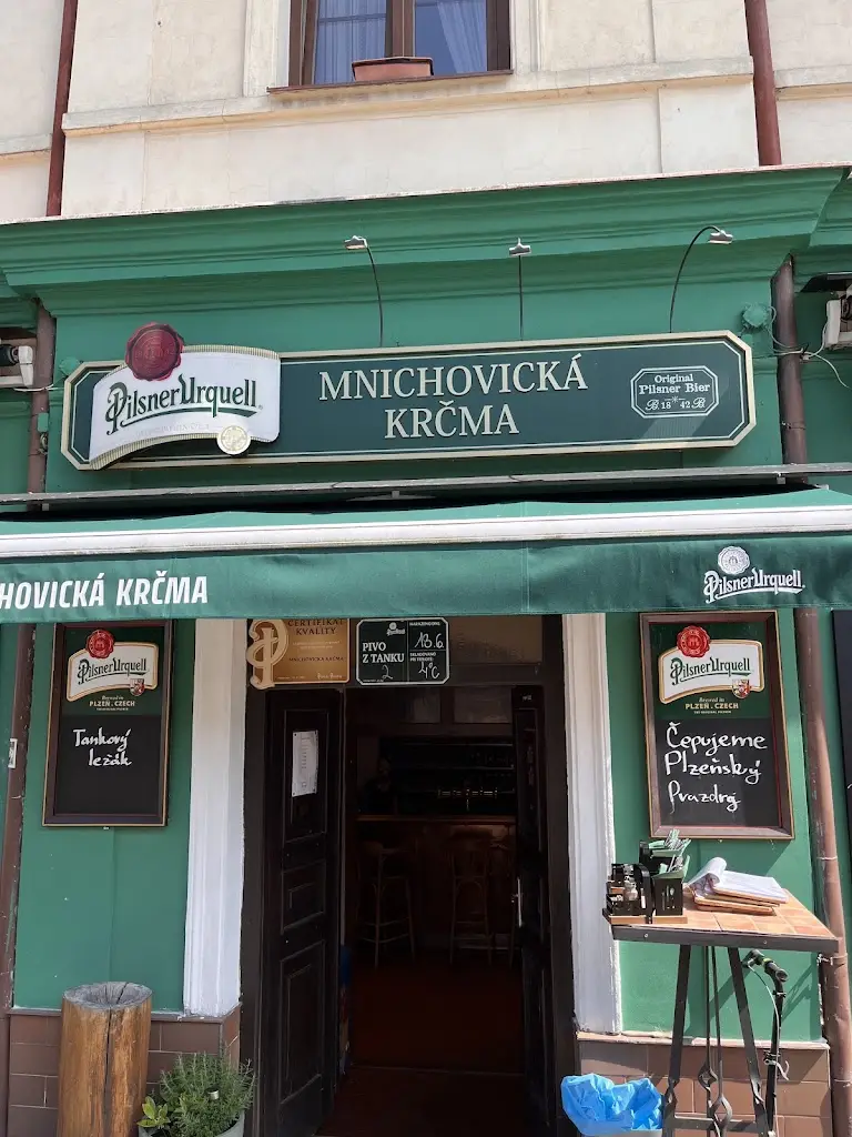 Daphne Vila_Mnichovická krčma_Mnichovice_review