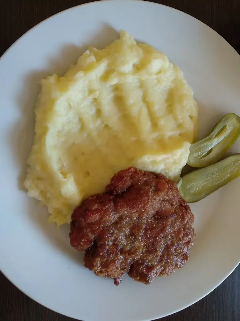 Me Here_Restaurace u Belmonda_Mnichovice_recensione